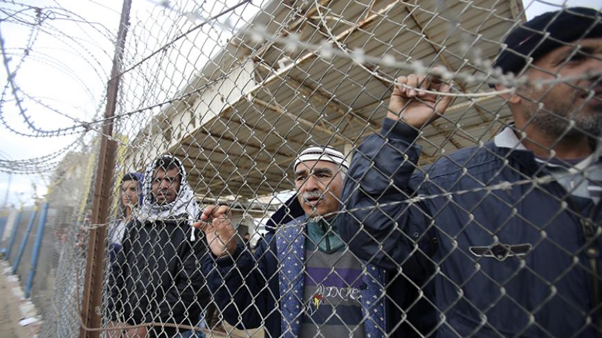 ورقة حقائق: أوضاع العمال الغزييّن داخل الخط الأخضر بعد إعلان الحرب العدوانية على قطاع غزة